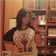 Soy una persona paciente a la cual le encantaría darle clases a los niños,tanto de infantil como de primaria.